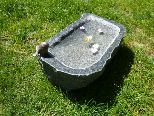 Vogeltränke aus Granit 40, Unikat