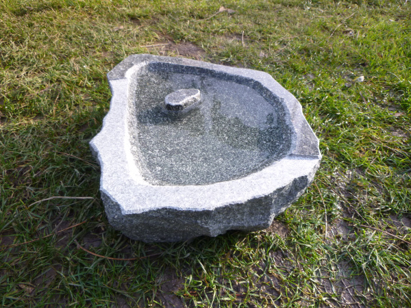 Vogeltränke aus Granit 22, Unikat