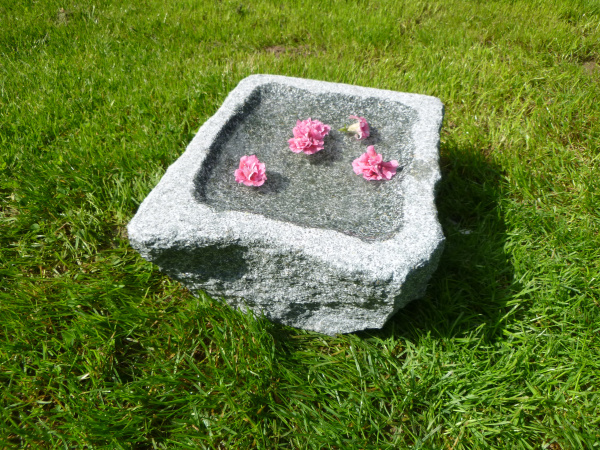 Vogeltränke aus Granit 6, Unikat