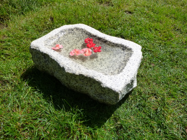Vogeltränke aus Granit 41, Unikat