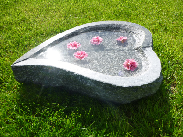 Vogeltränke aus Granit 15, Unikat